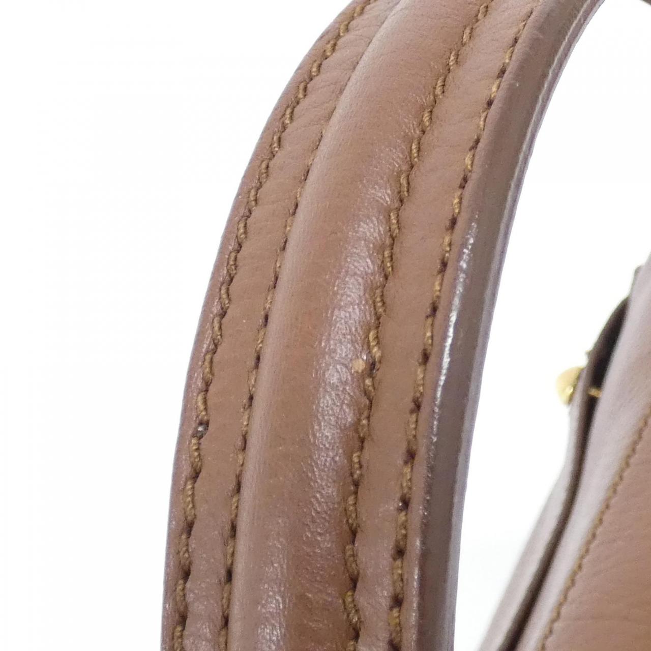 イヴサンローラン MUSE TWO 283761 BEF2G バッグ