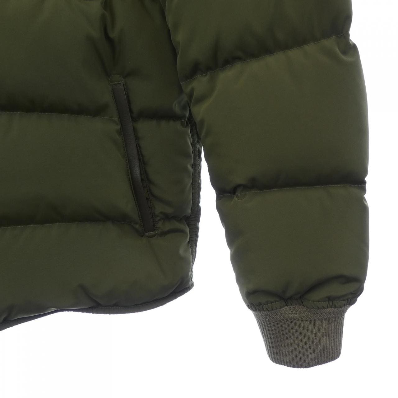 トムフォード TOM FORD OBD002 FMN001S23 ダウンジャケット