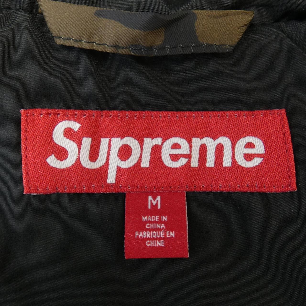 シュプリーム SUPREME WINDSTOPPER Insulated Hoo ブルゾン