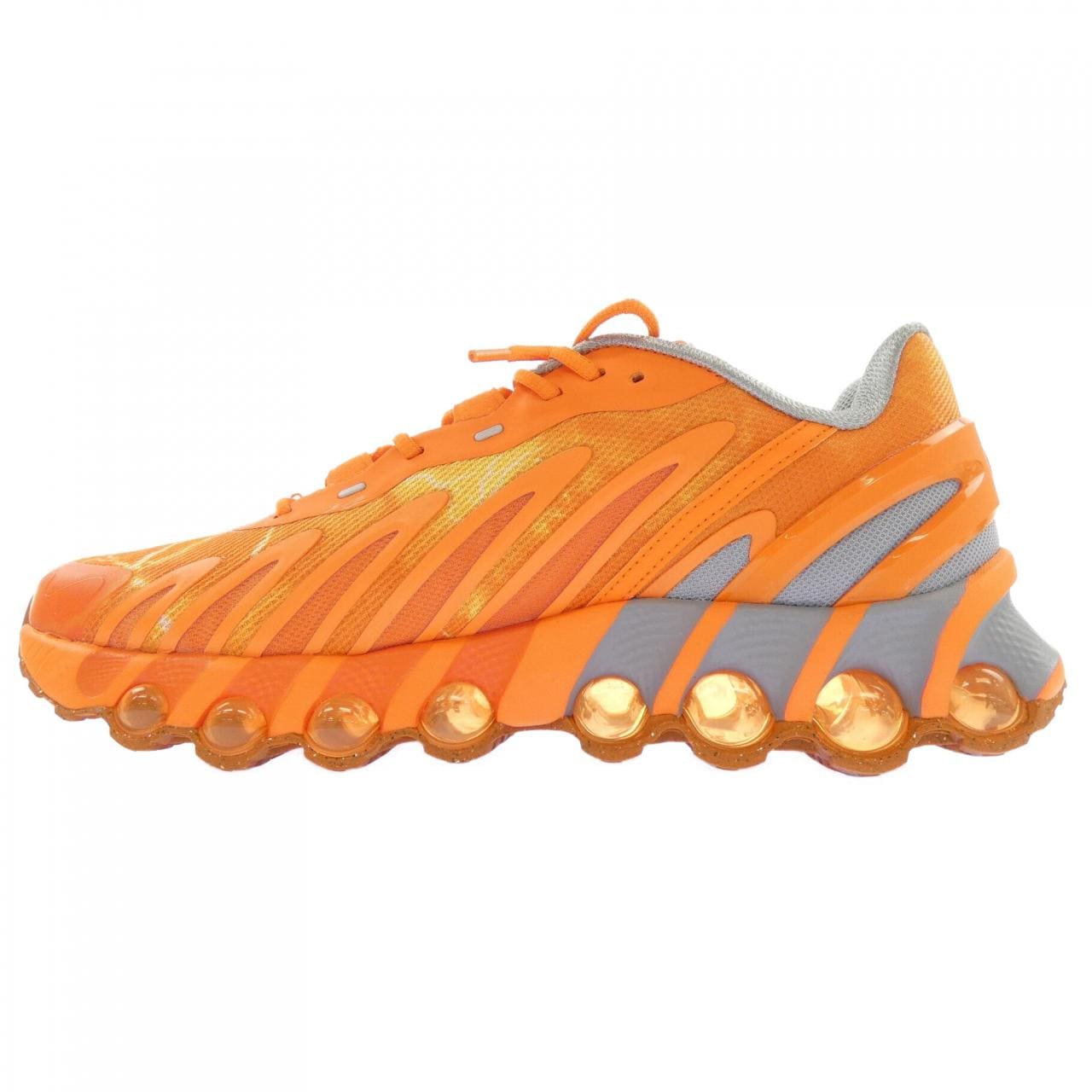 ナイキ NIKE IB4181-800 スニーカー