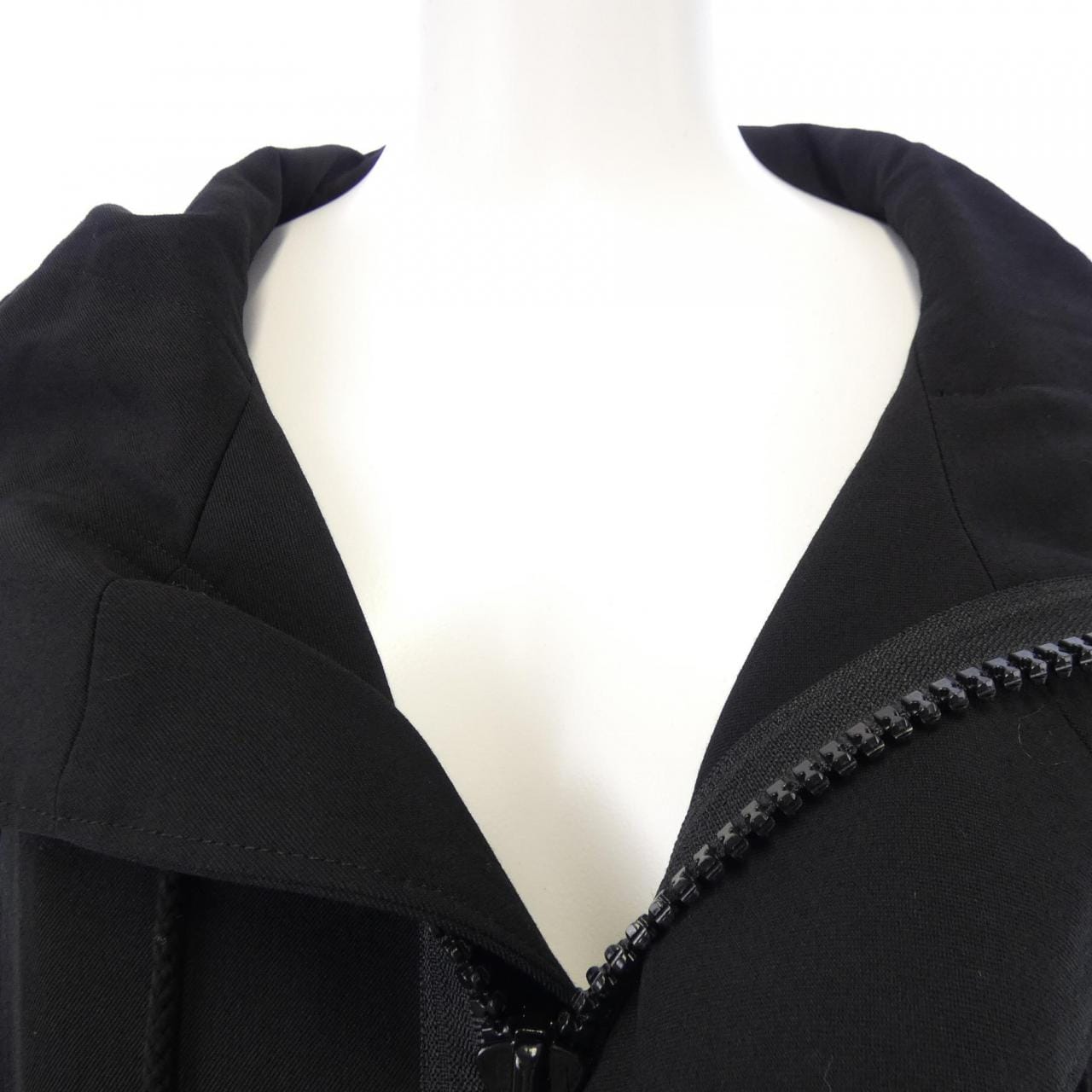 レギュレーションヨウジヤマモト REGULATION Yohji Yamamoto FT-C82-100-1-02 コート