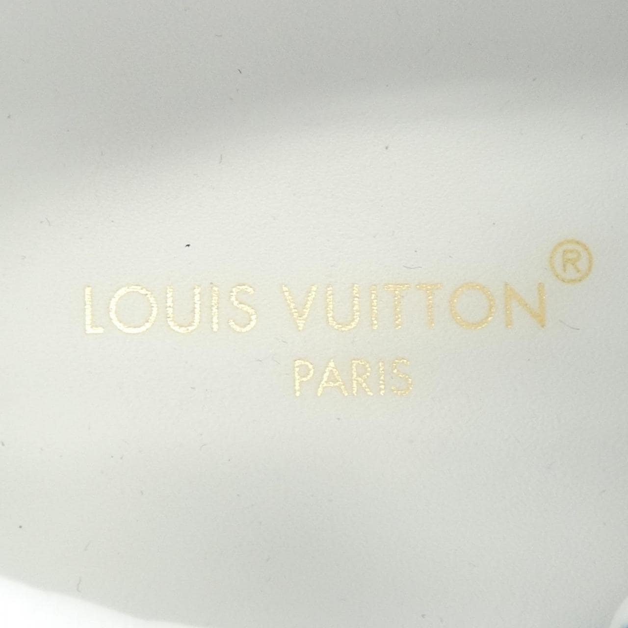 ルイヴィトン LOUIS VUITTON タイムアウトライン スニーカー
