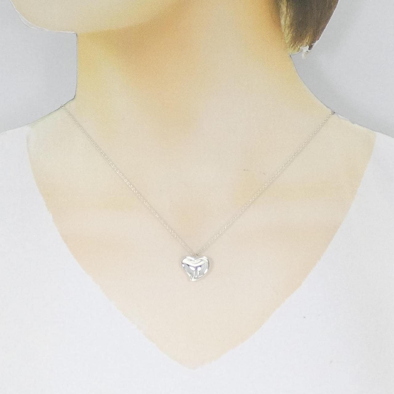 TIFFANY heart necklace