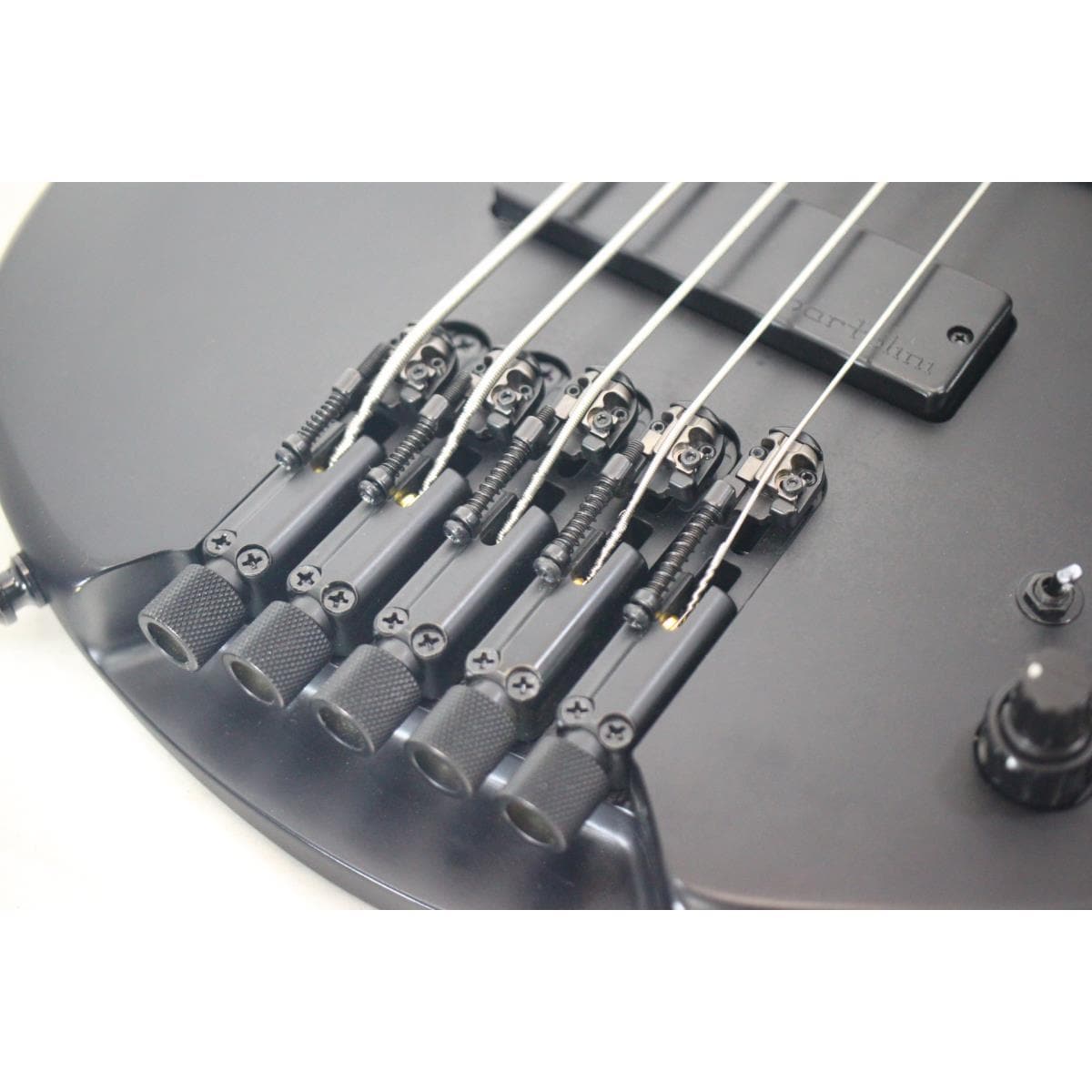 ＩＢＡＮＥＺ　　ＥＨＢ１００５