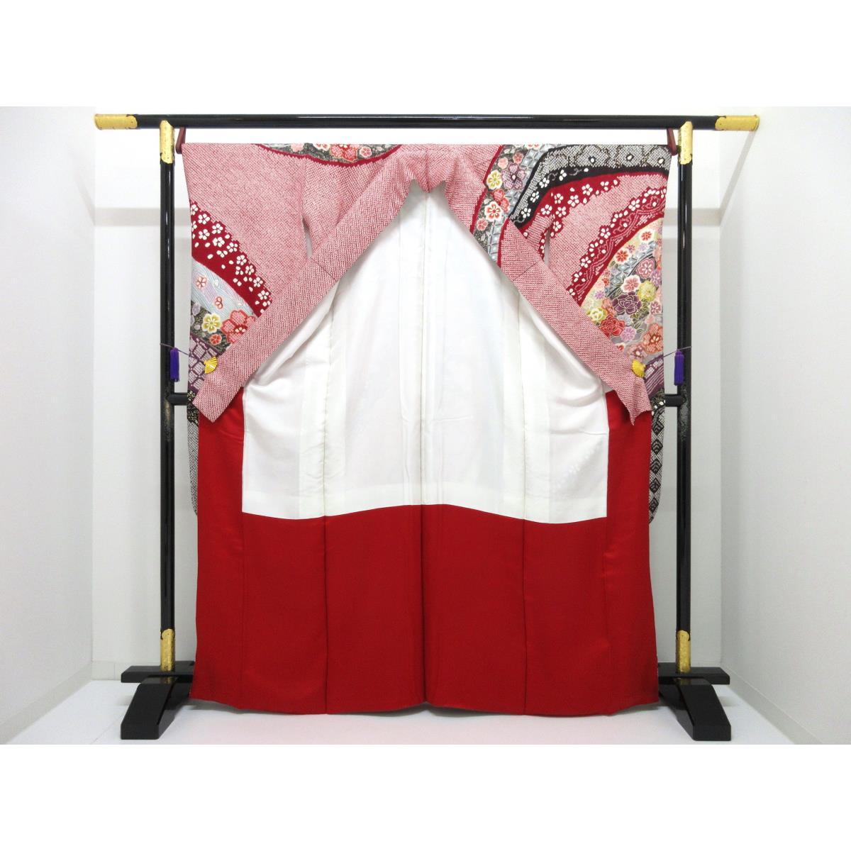 振袖　絞り加工　友禅金彩加工