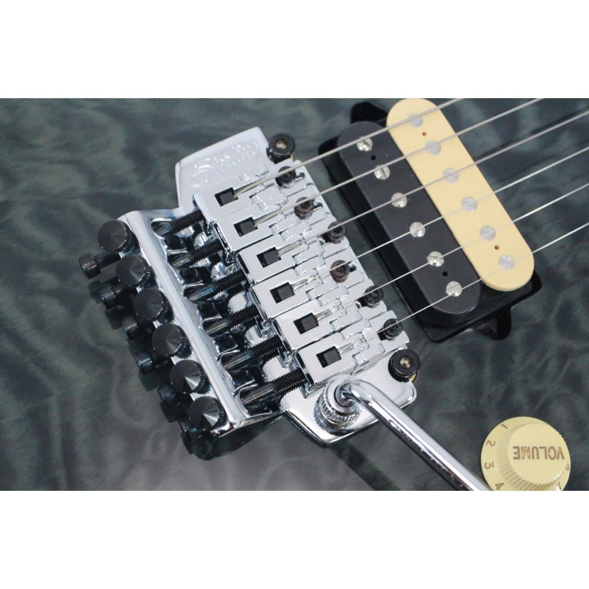 STERLING BY MUSICMAN AX40