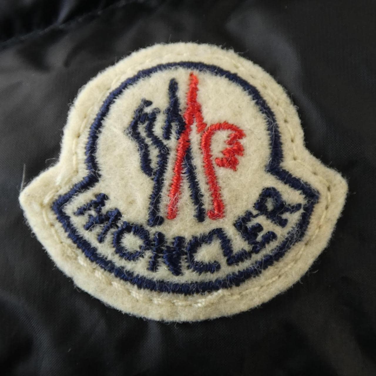 モンクレール MONCLER LANS ダウンジャケット