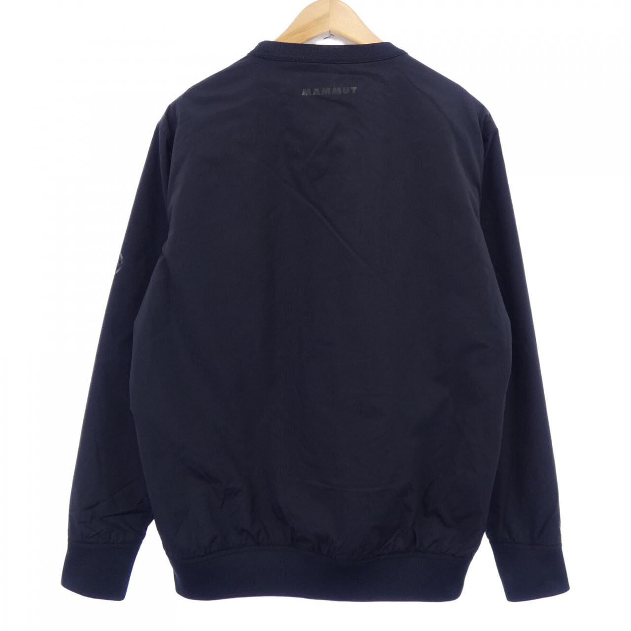 マムート MAMMUT トップス