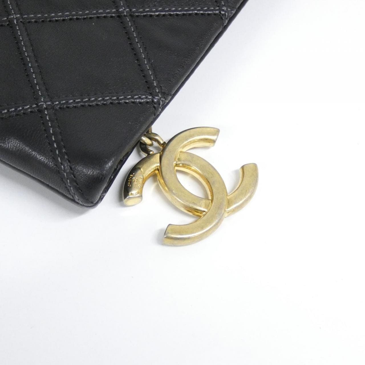 シャネル バッグ