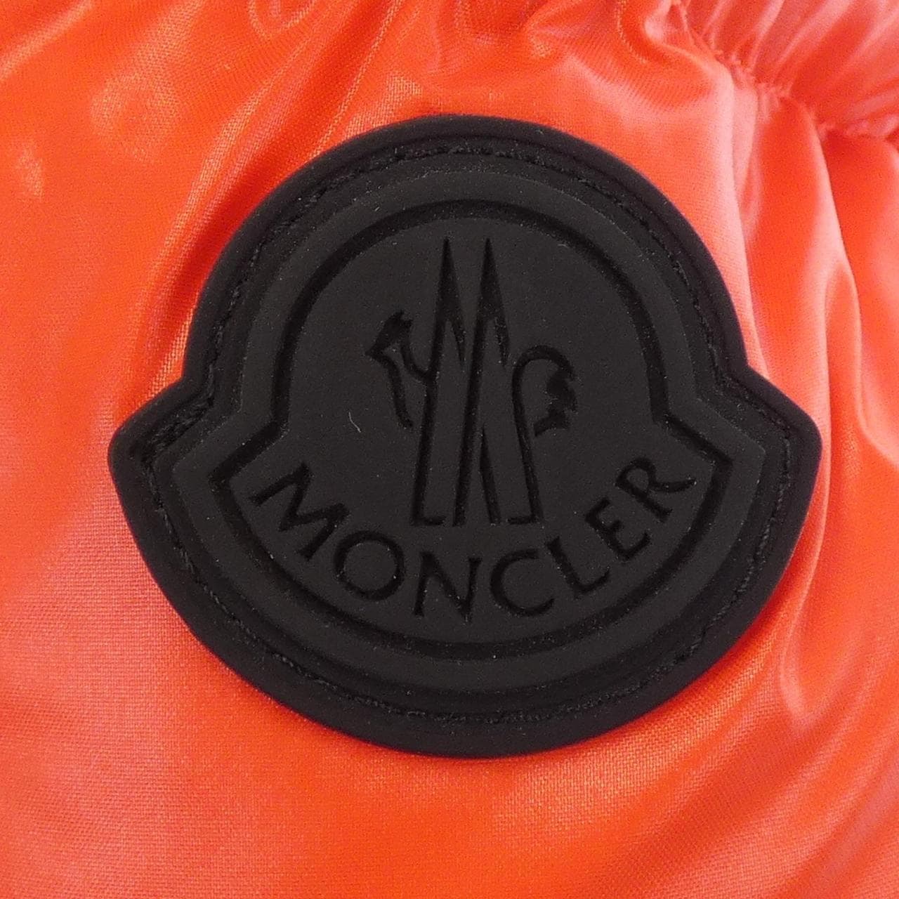 モンクレール MONCLER ダウンジャケット