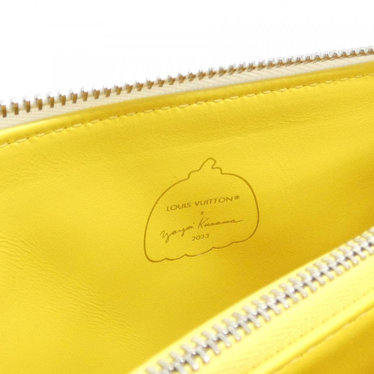 ルイヴィトン モノグラム(LV X YK) クッサン PM M21619 ショルダーバッグ