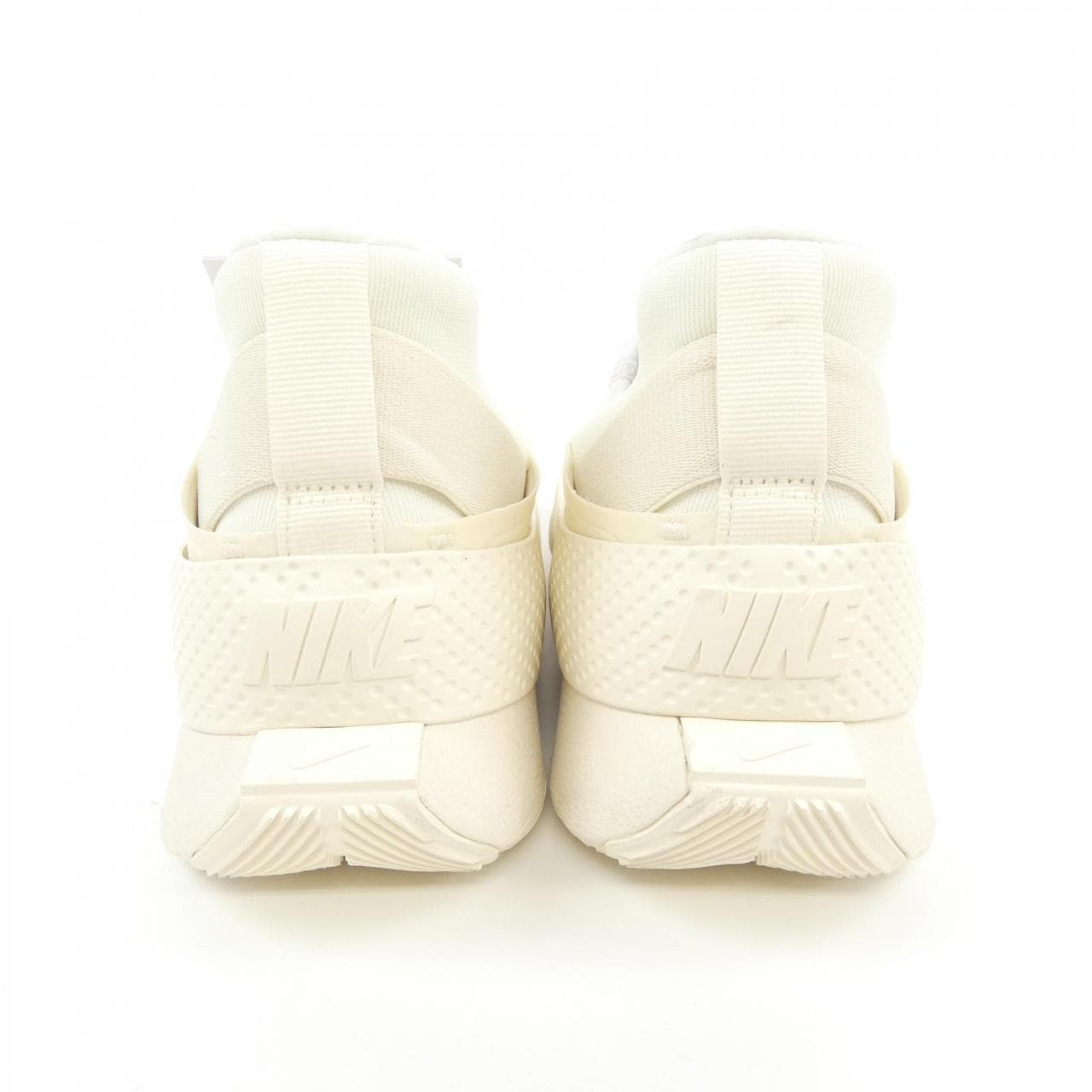 ナイキ NIKE スニーカー