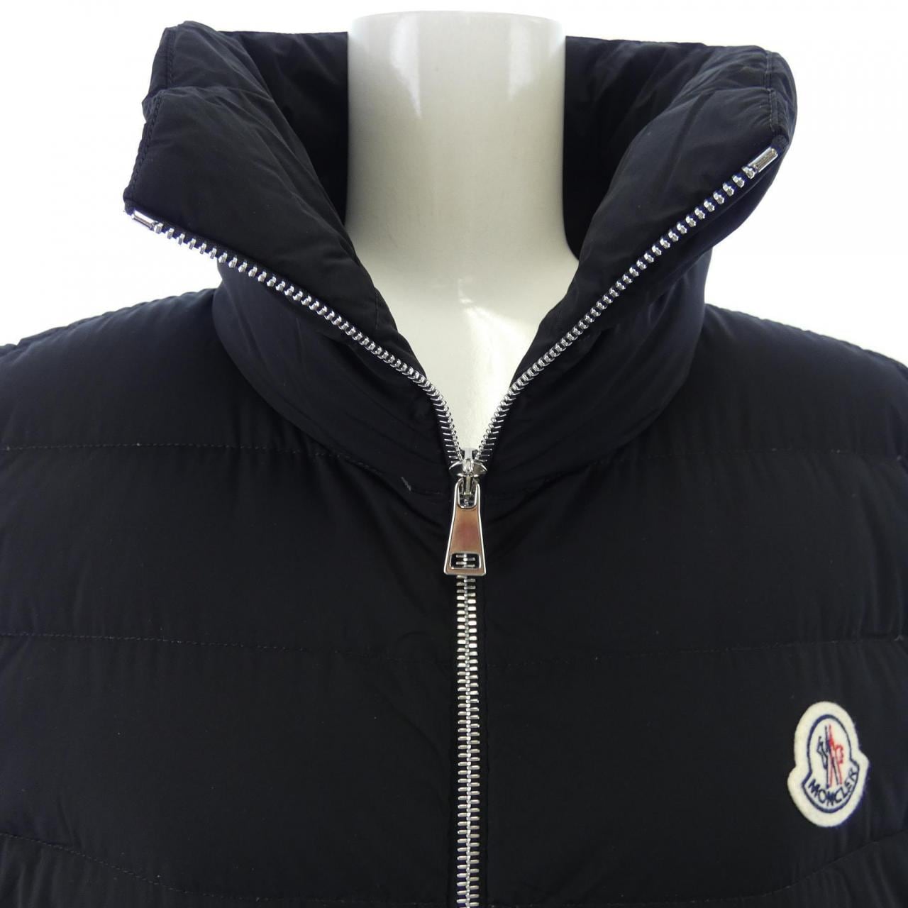 モンクレール MONCLER ダウンベスト