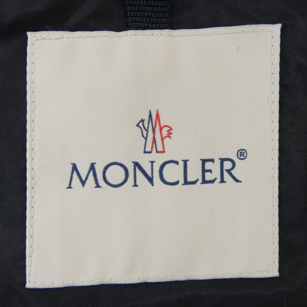 モンクレール MONCLER GRUISSAN ブルゾン