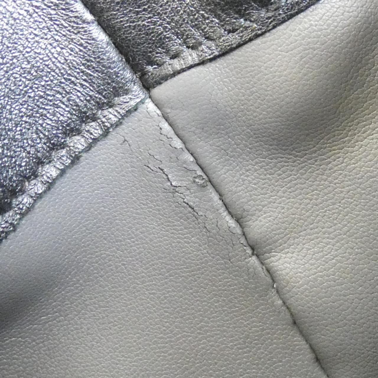 ジミーチュウ ショルダーバッグ