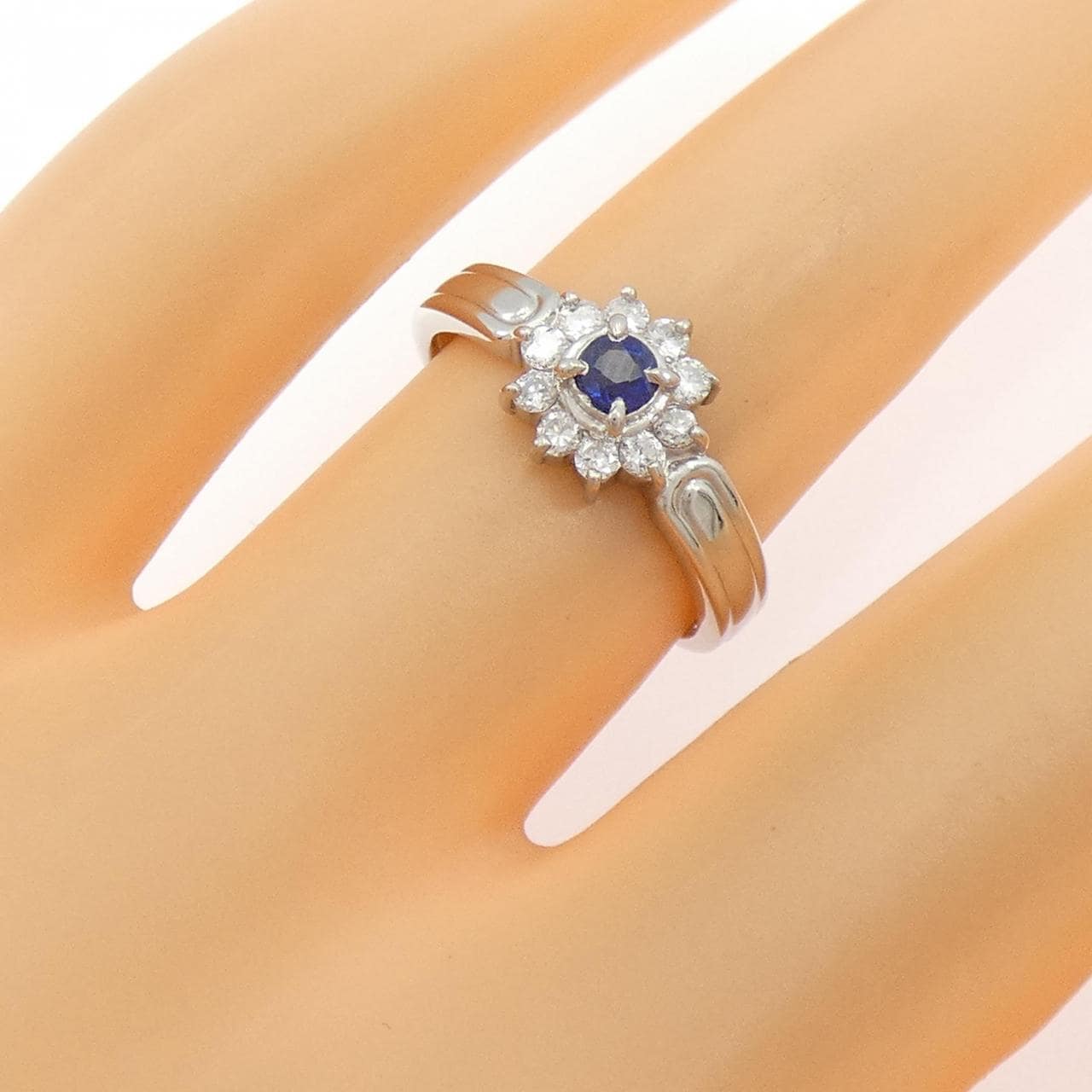 PT900 サファイヤ リング 0.15CT