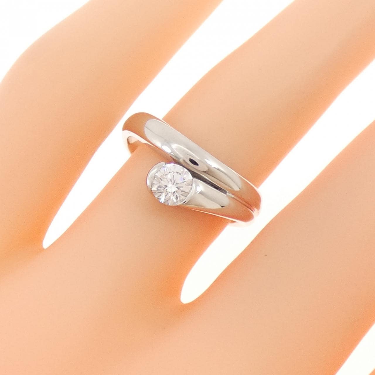 PT900 ダイヤモンド リング 0.323CT