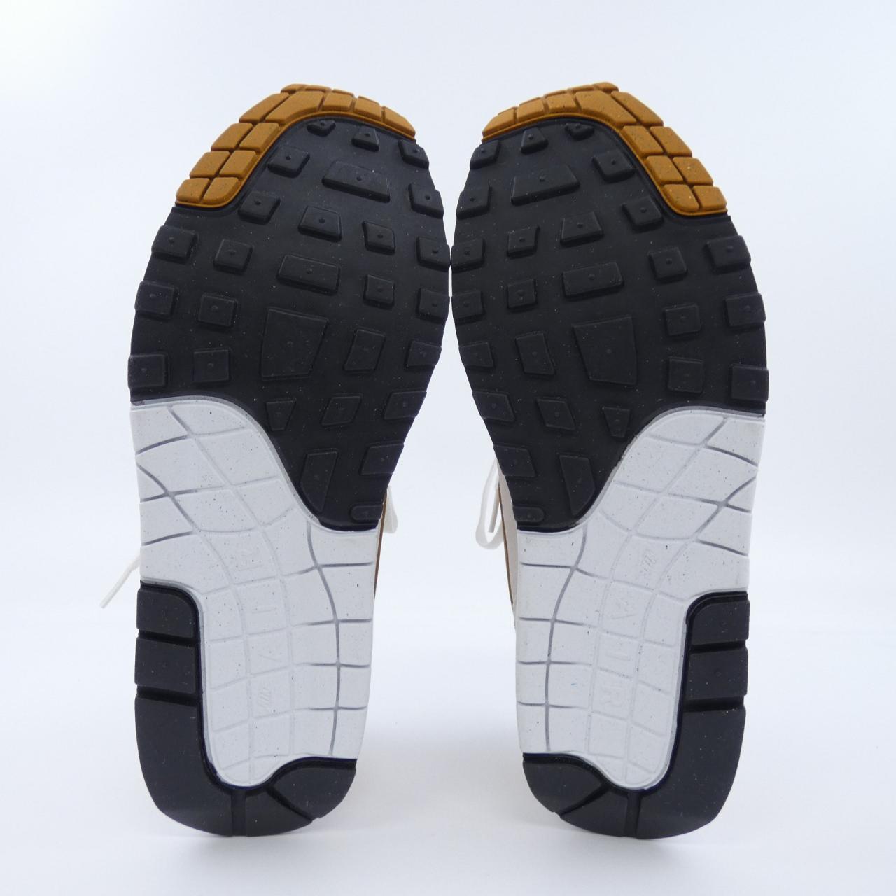 ナイキ NIKE DZ4549-110 スニーカー