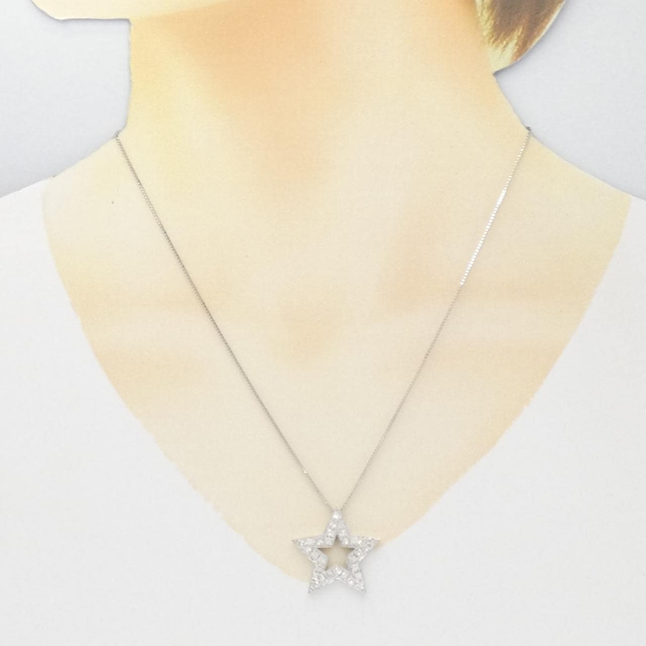 K18WG スター ダイヤモンド ネックレス 1.01CT