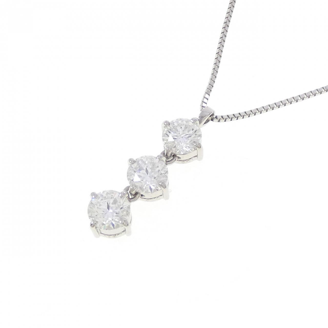PT900/PT850 スリーストーン ダイヤモンド ネックレス 1.02CT