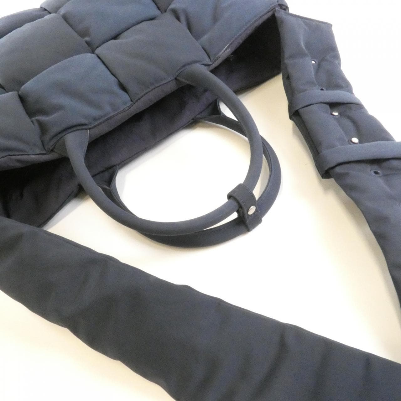 ボッテガヴェネタ 765066 V30V2 バッグ