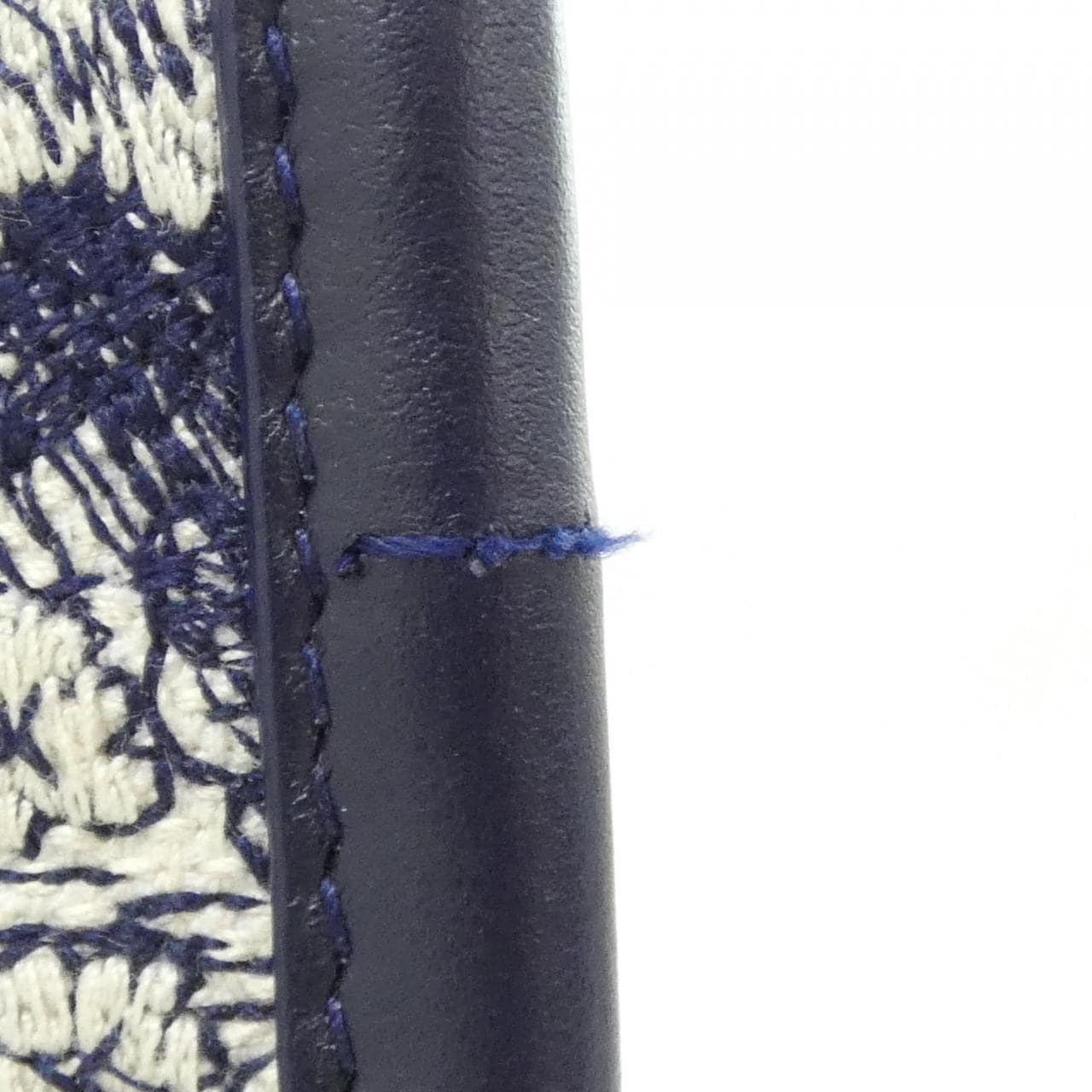 クリスチャンディオール TOILE DE JOUY ディオール ブック トート ミディアム M1324CETK バッグ
