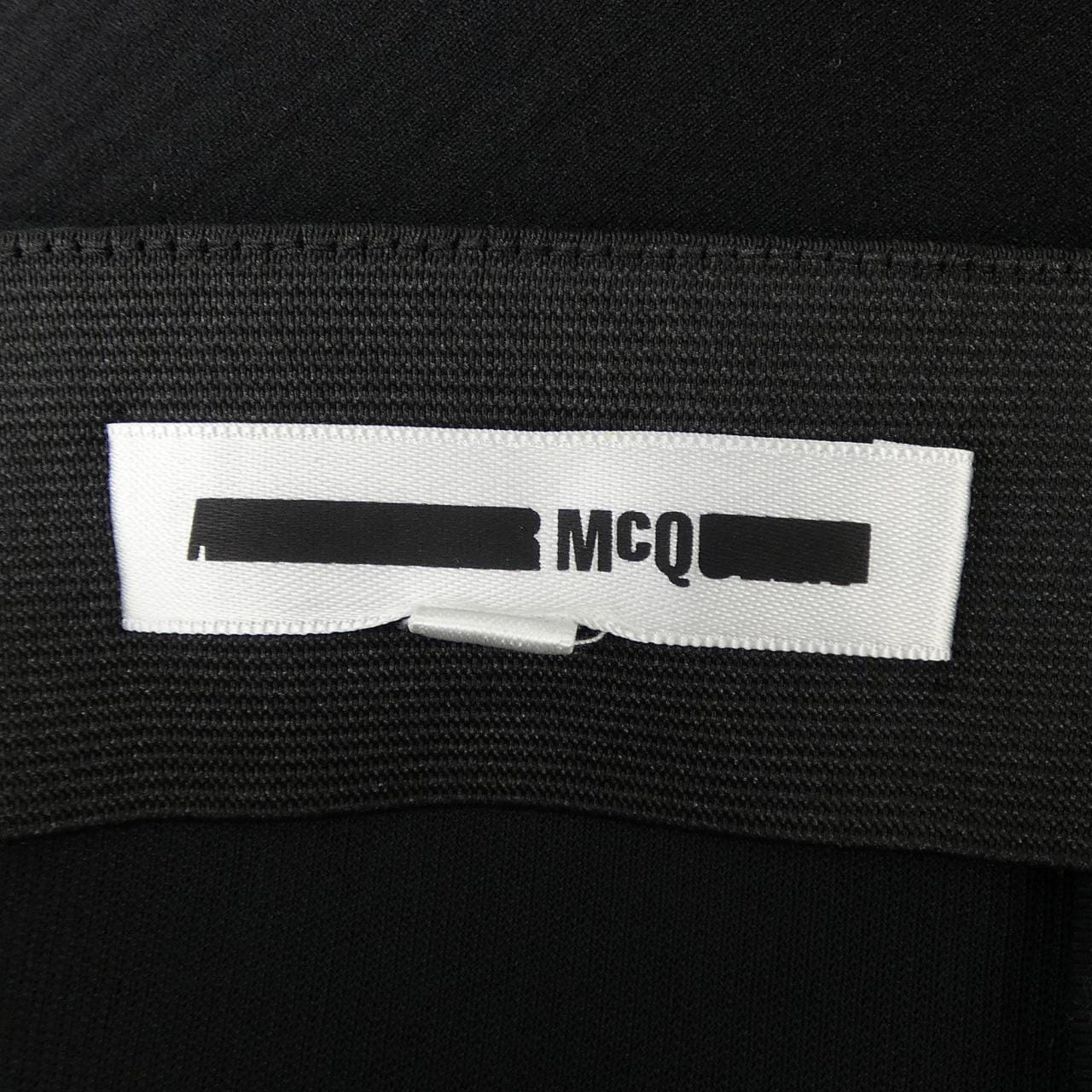 マックキュー MCQ スカート