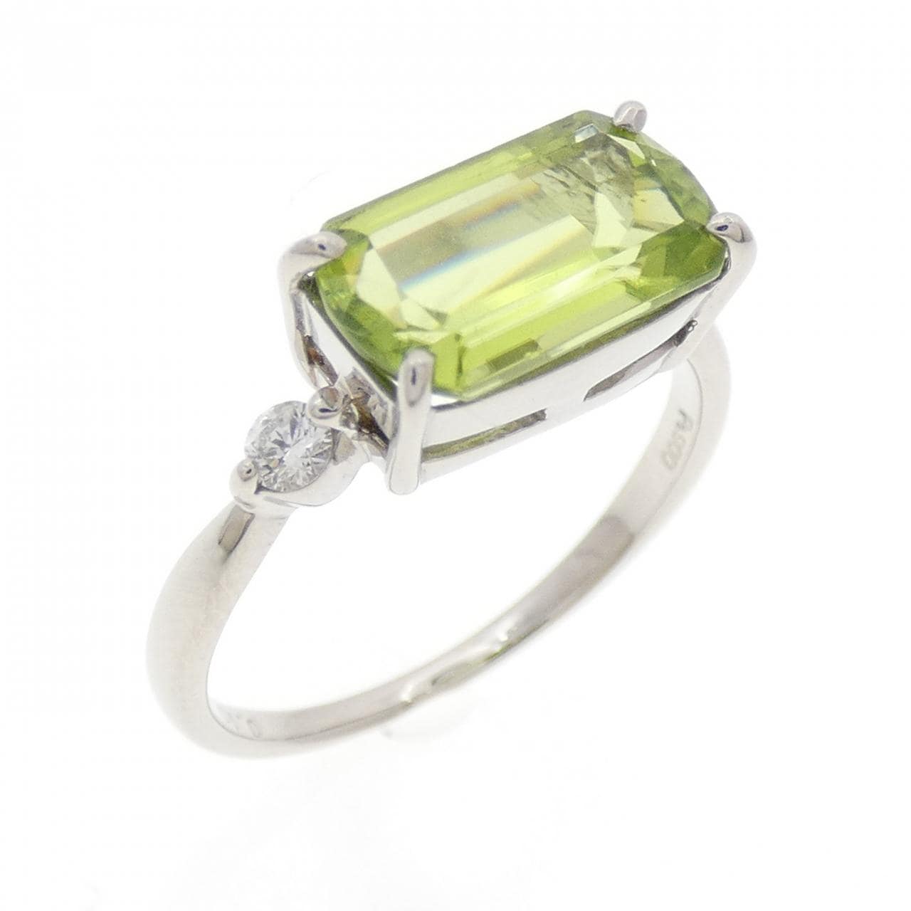 PT900 ペリドット リング 2.24CT