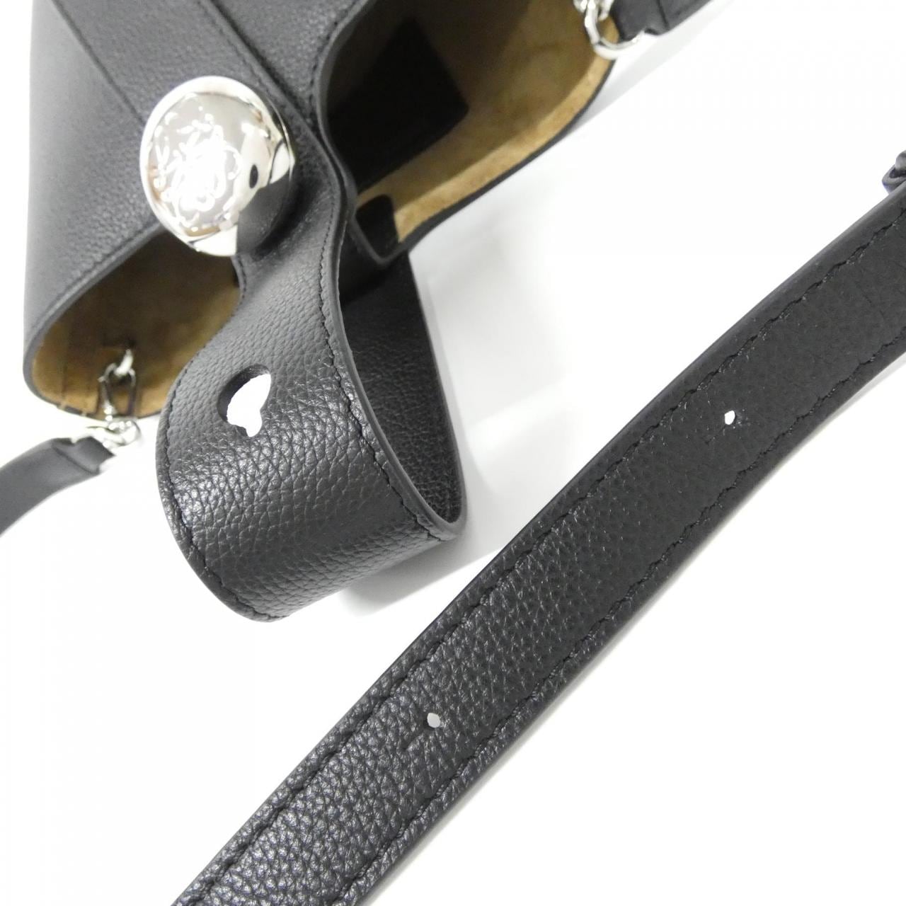 ロエベ ぺブル バケット バッグ ミニ AANBBBMX31 バッグ