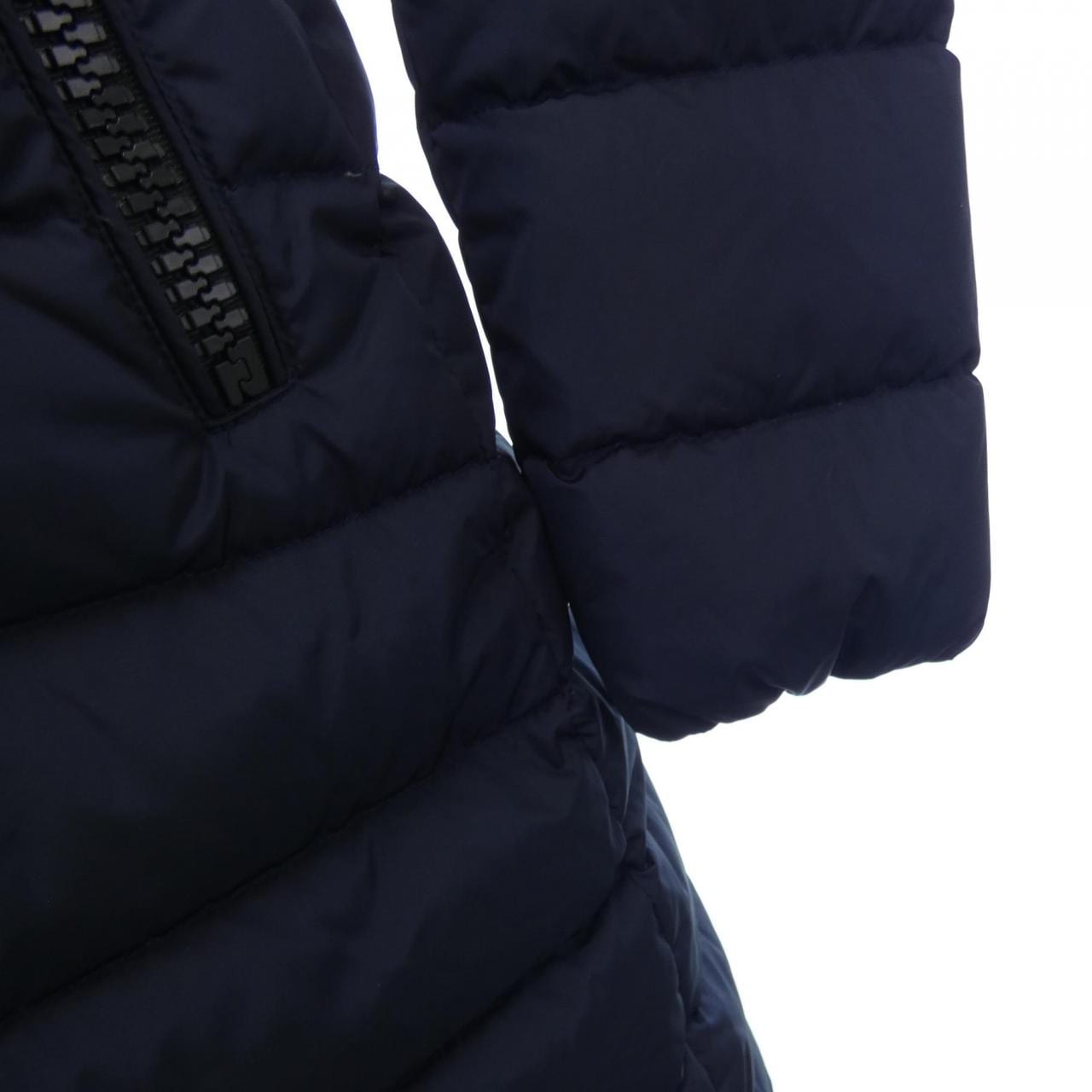 モンクレール MONCLER ダウンコート