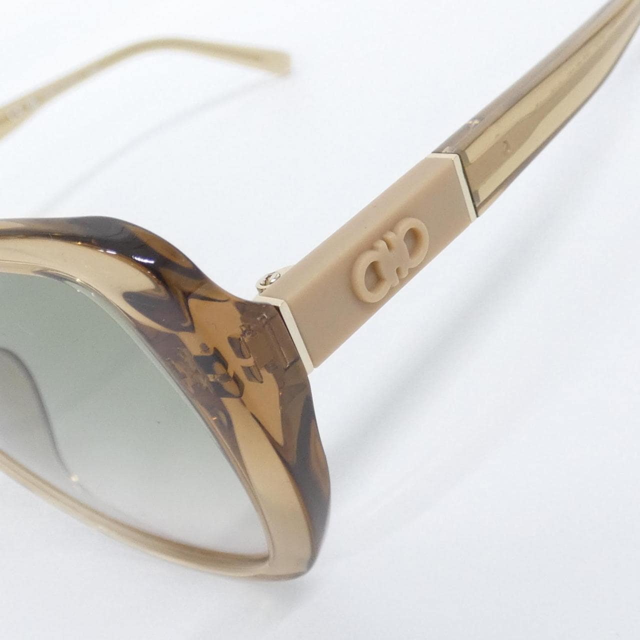 【新品】サルヴァトーレフェラガモ SF2053SLBK サングラス