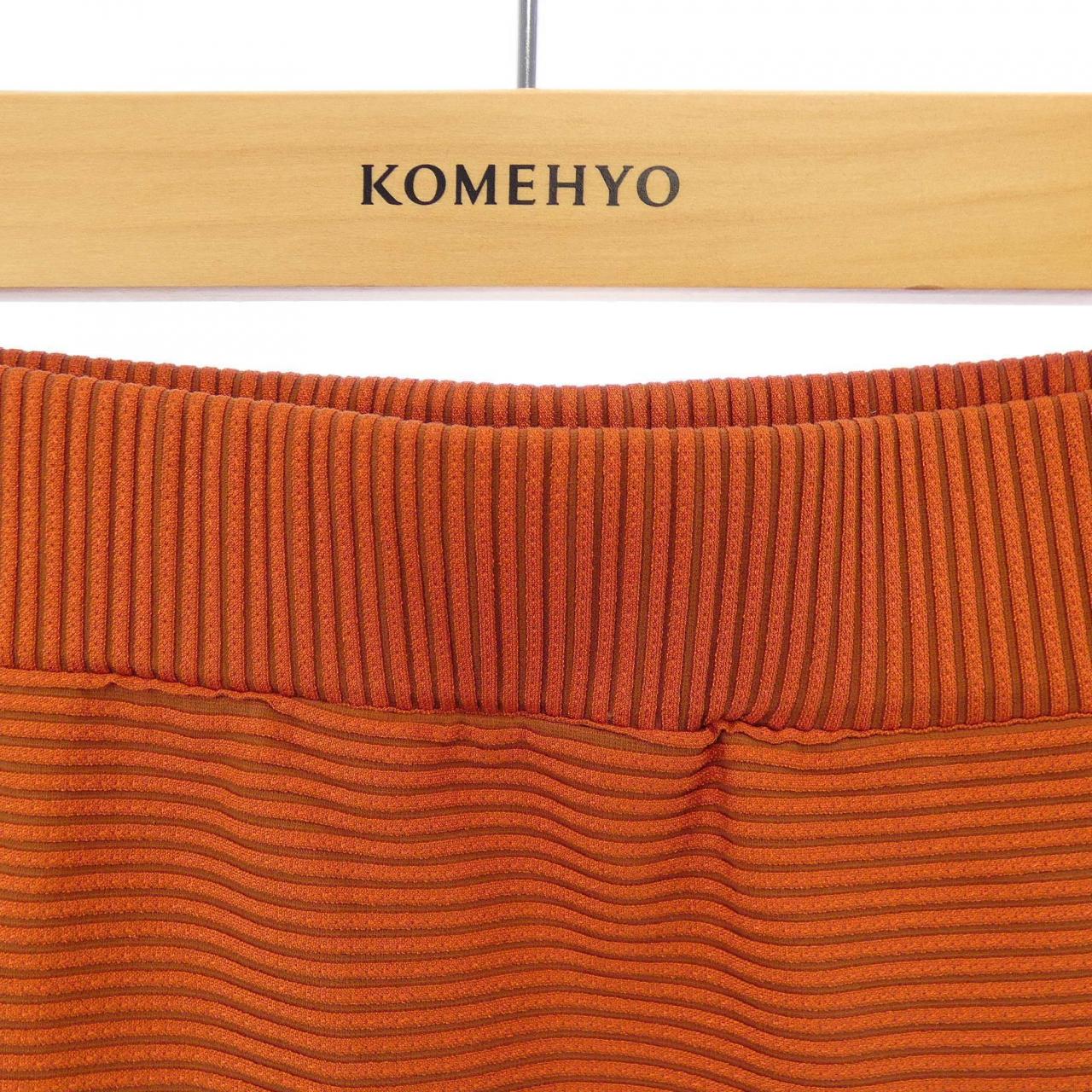 イッセイミヤケ ISSEY MIYAKE IM54KG504 スカート