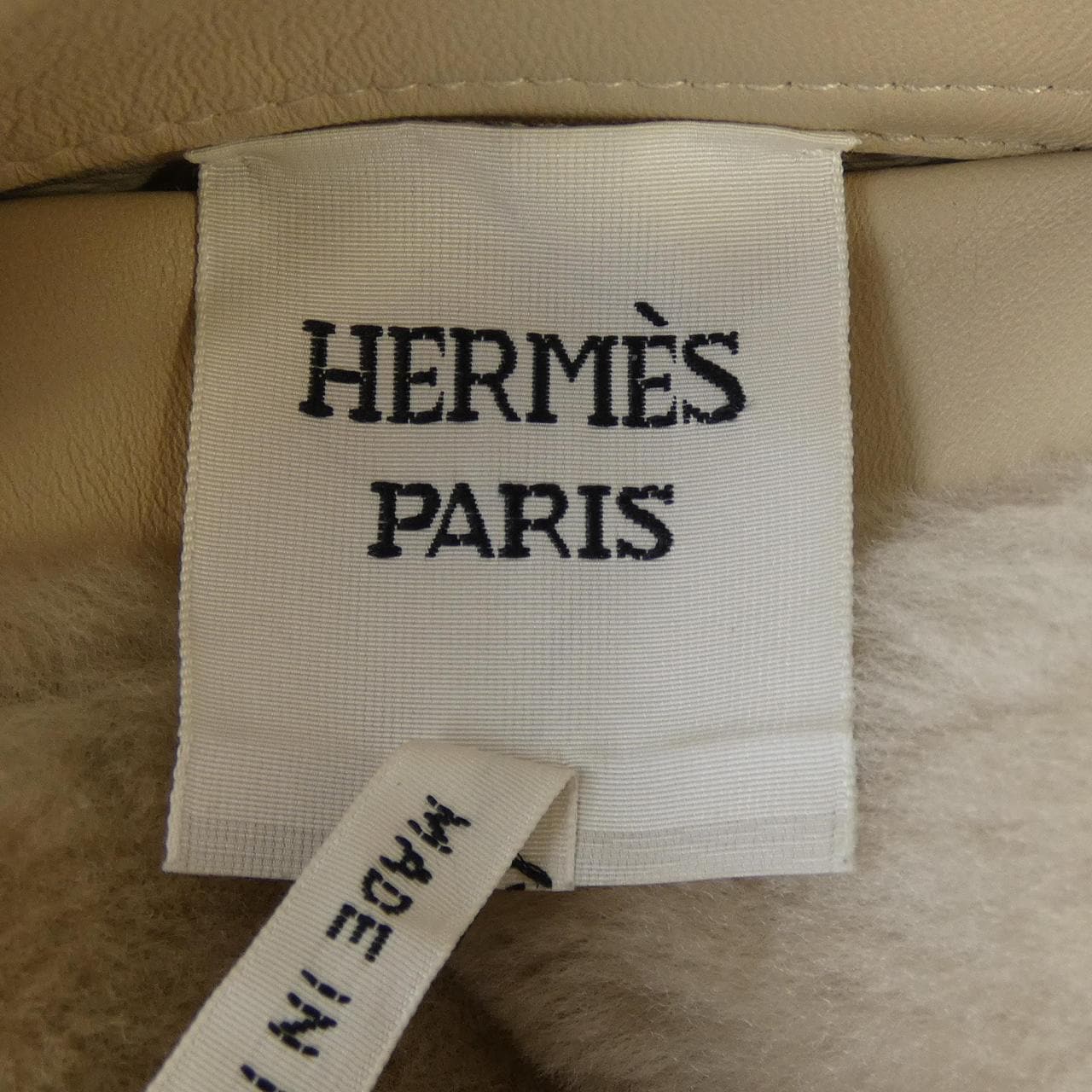 エルメス HERMES 2WAYリバーシブルノースリーブジャケット 5H1229D5 ベスト