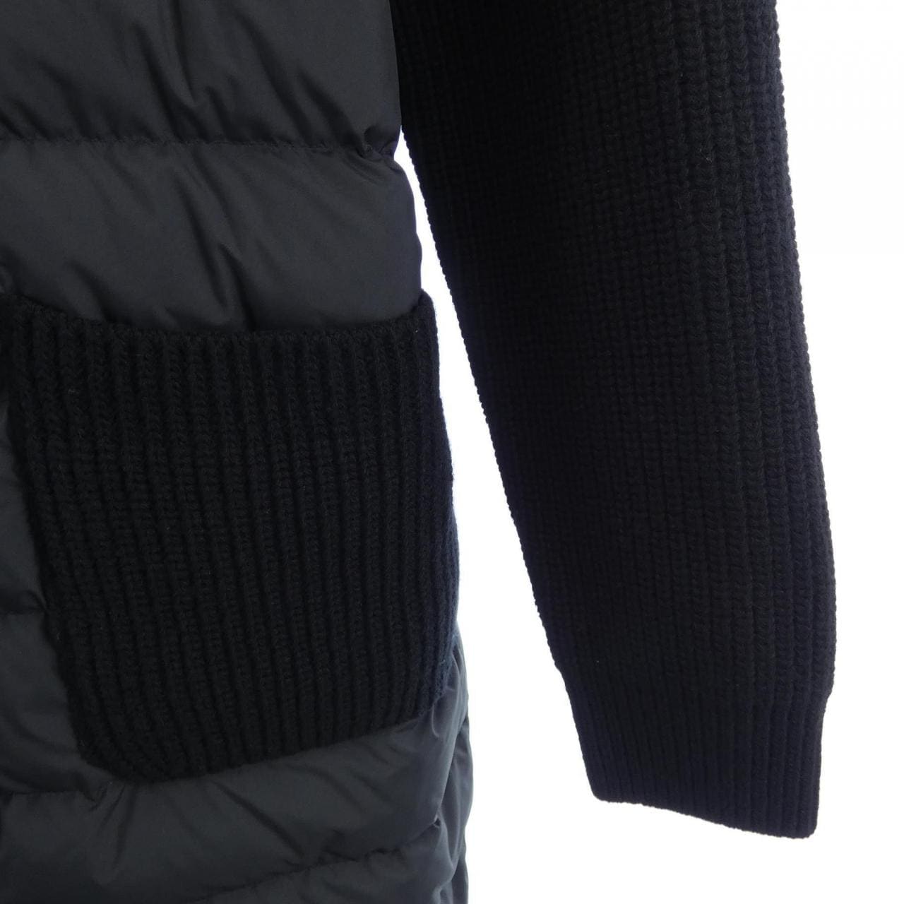 MONCLER MONCLER 20939B00021 羽絨服