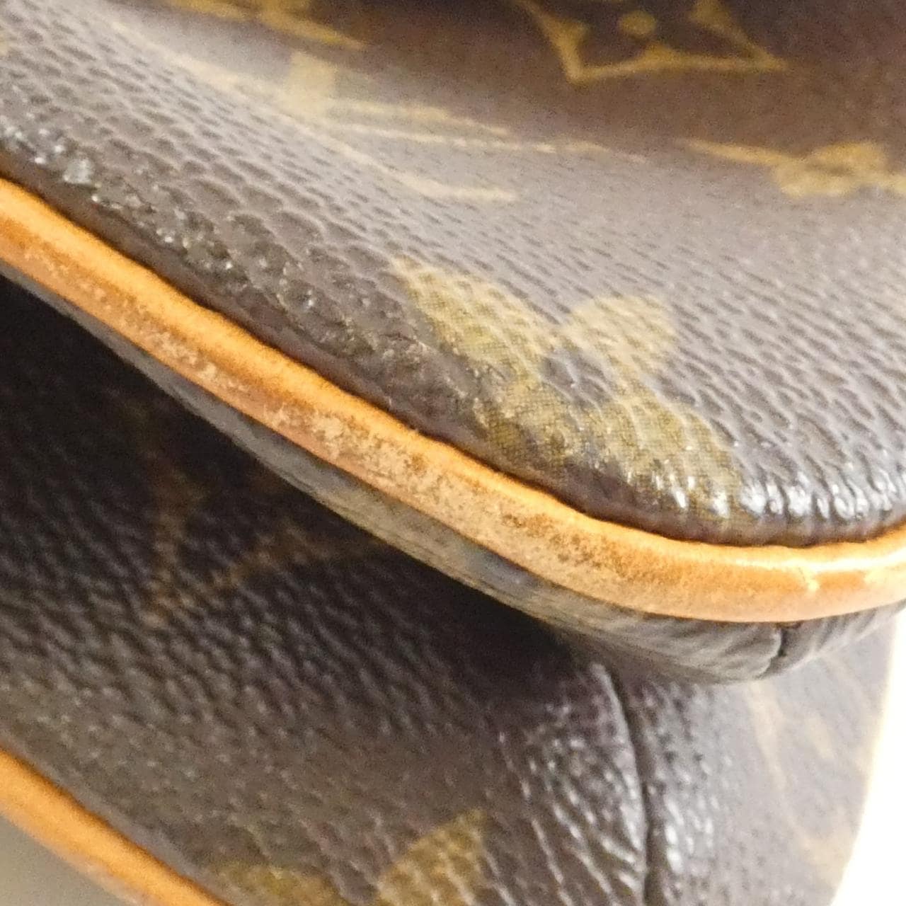 ルイヴィトン モノグラム マレル M51157 ショルダーバッグ