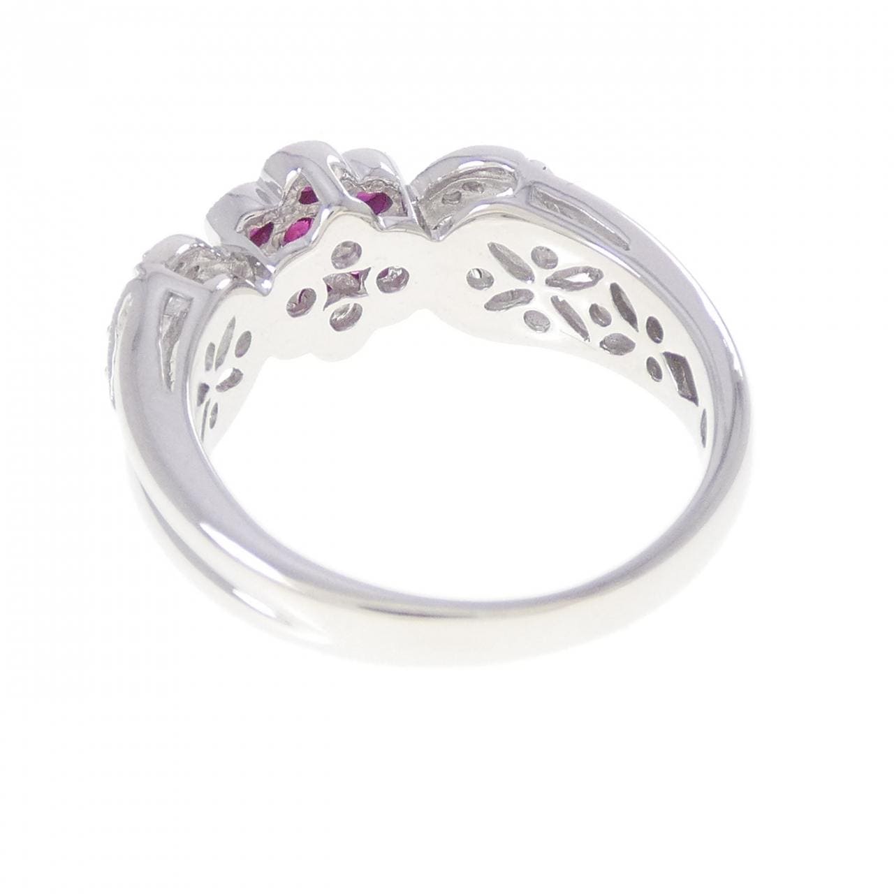 K18WG フラワー ルビー リング 0.30CT