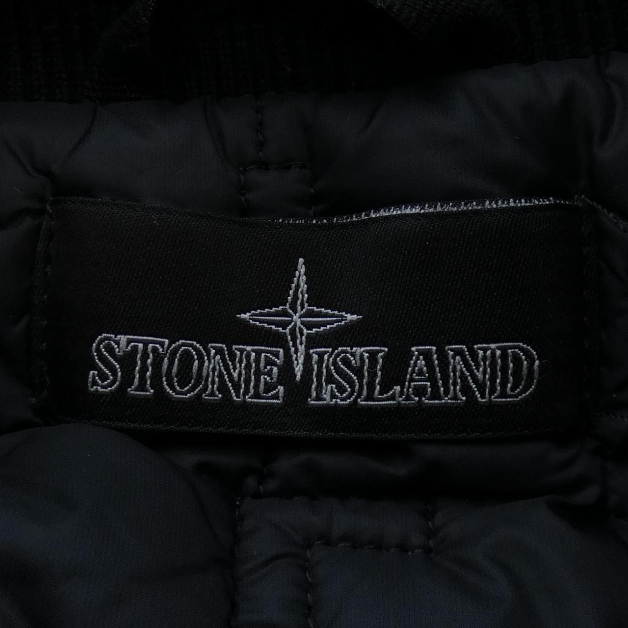 石島STONE ISLAND夾克