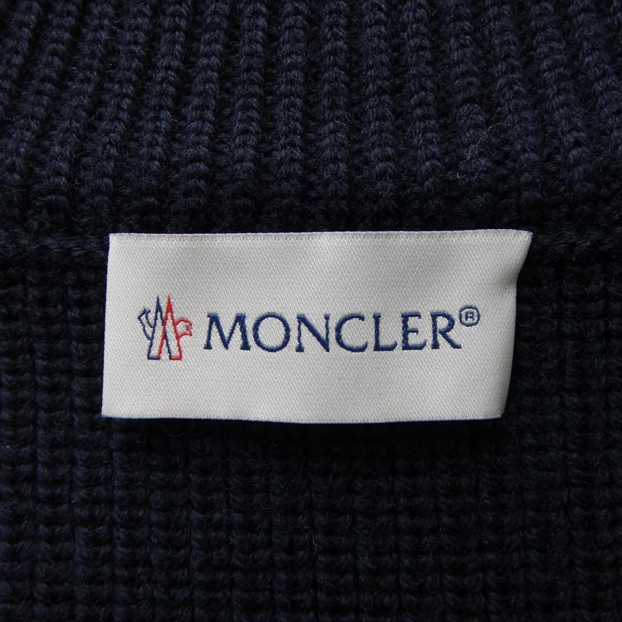 モンクレール MONCLER ダウンジャケット