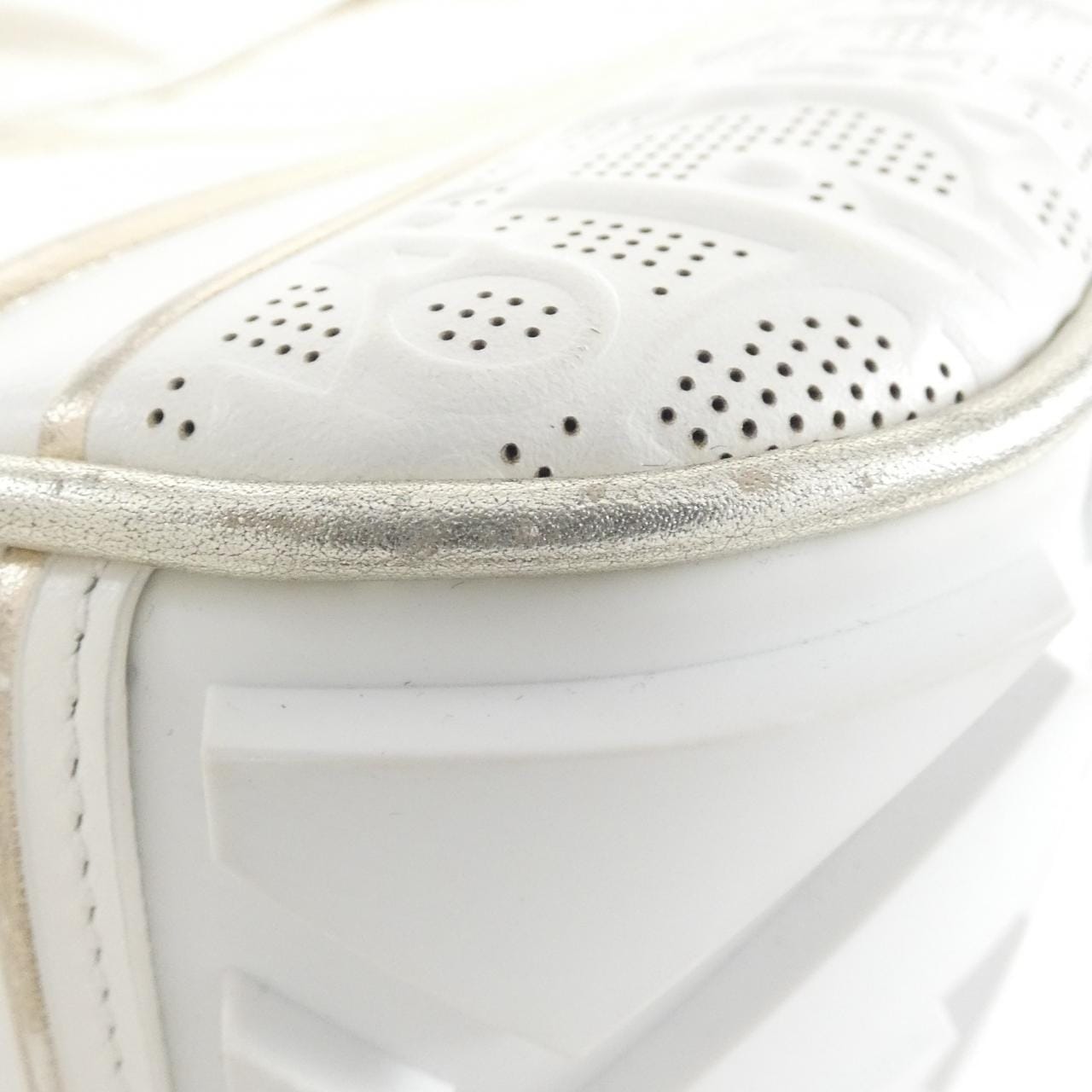 Christian DIOR DIOR Vibe 中号 M6204ODDT 波士顿包