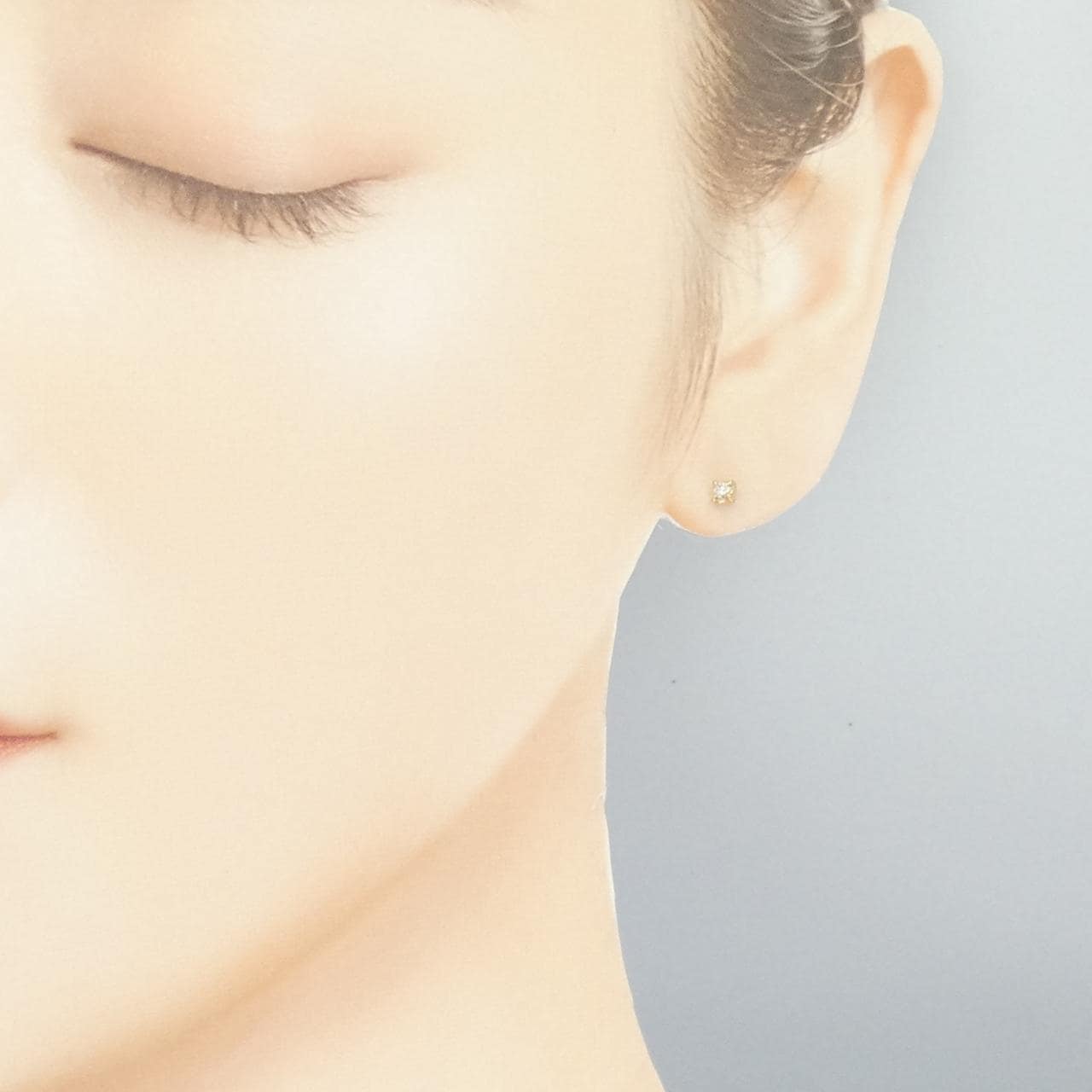 K18YG ソリティア ダイヤモンド ピアス