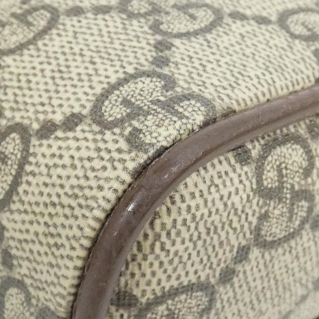 グッチ OPHIDIA 598127 96IWT ショルダーバッグ