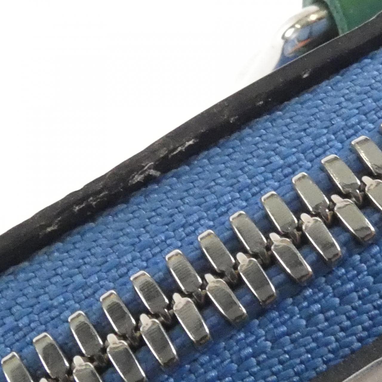 ルイヴィトン キュイール エピ アルマ PM M41571 バッグ