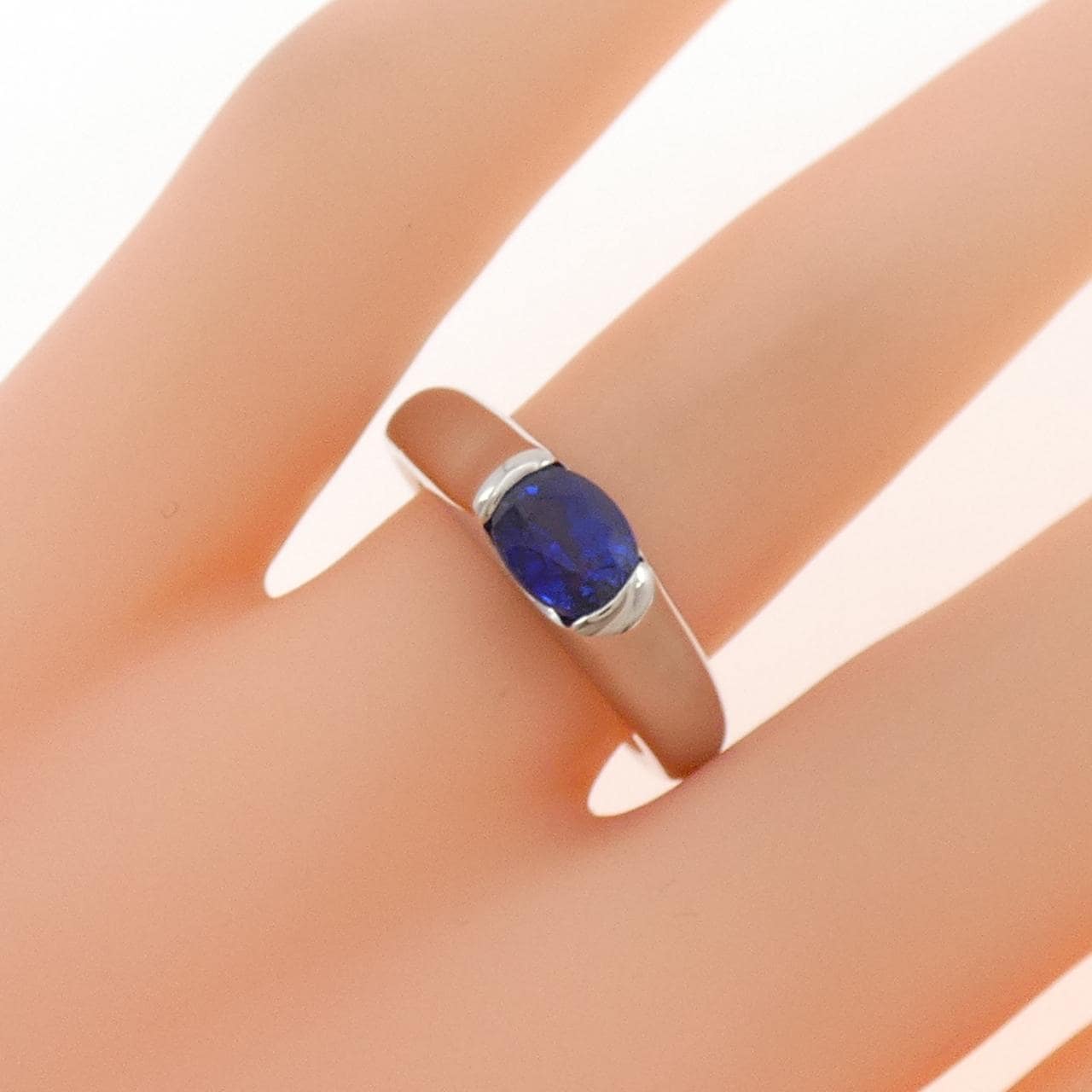 PT900 サファイヤ リング 1.278CT