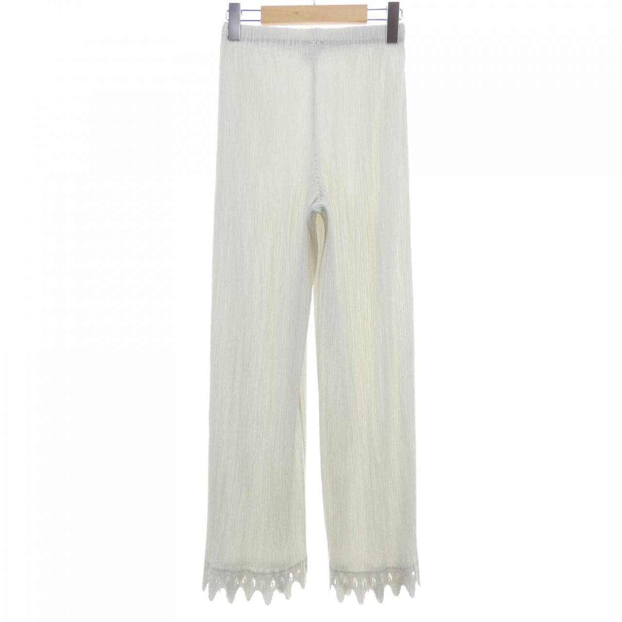 イッセイミヤケ ISSEY MIYAKE IM04FF605 パンツ