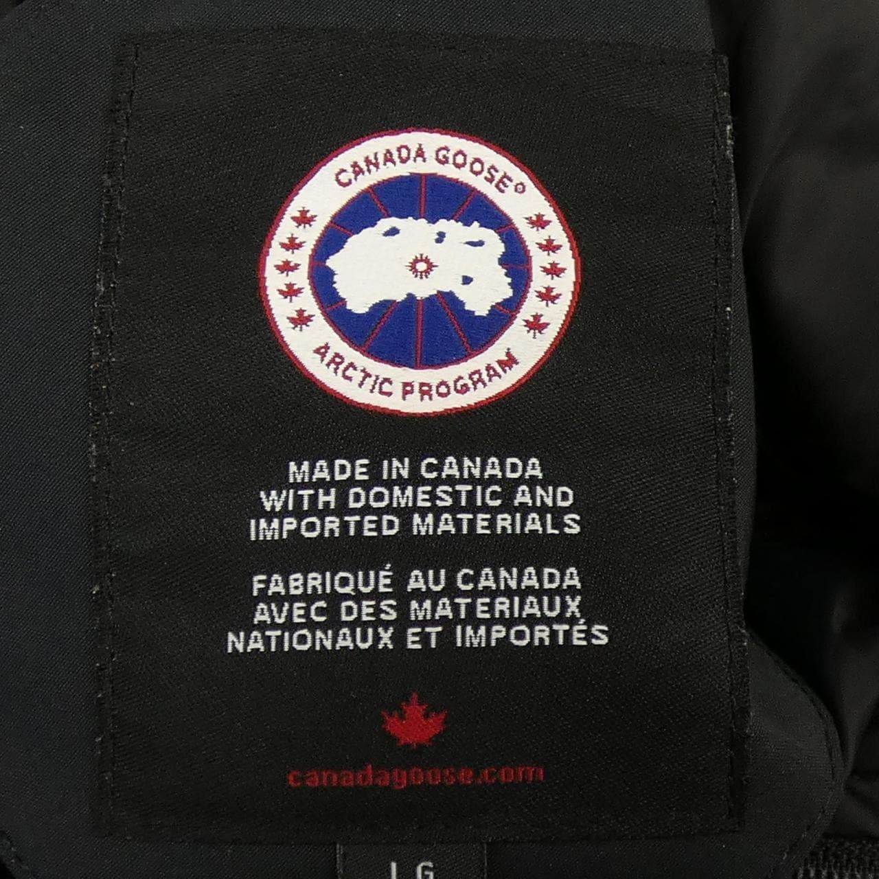 加拿大鵝CANADA GOOSE羽絨服