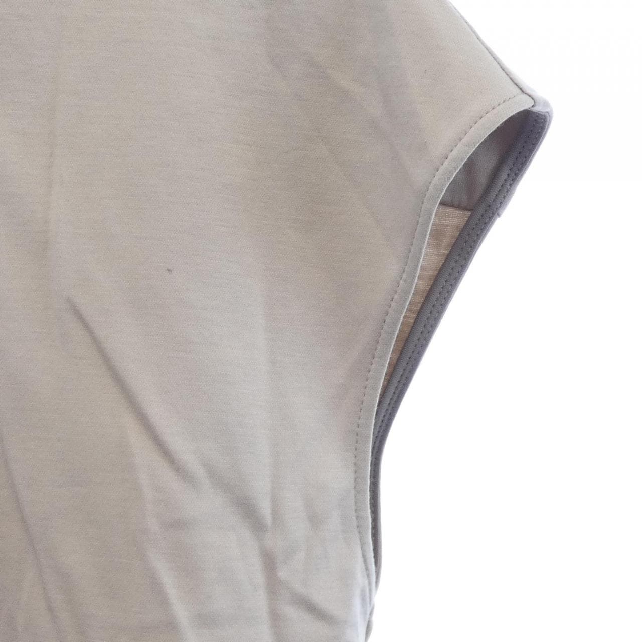 セオリーリュクス Theory luxe トップス