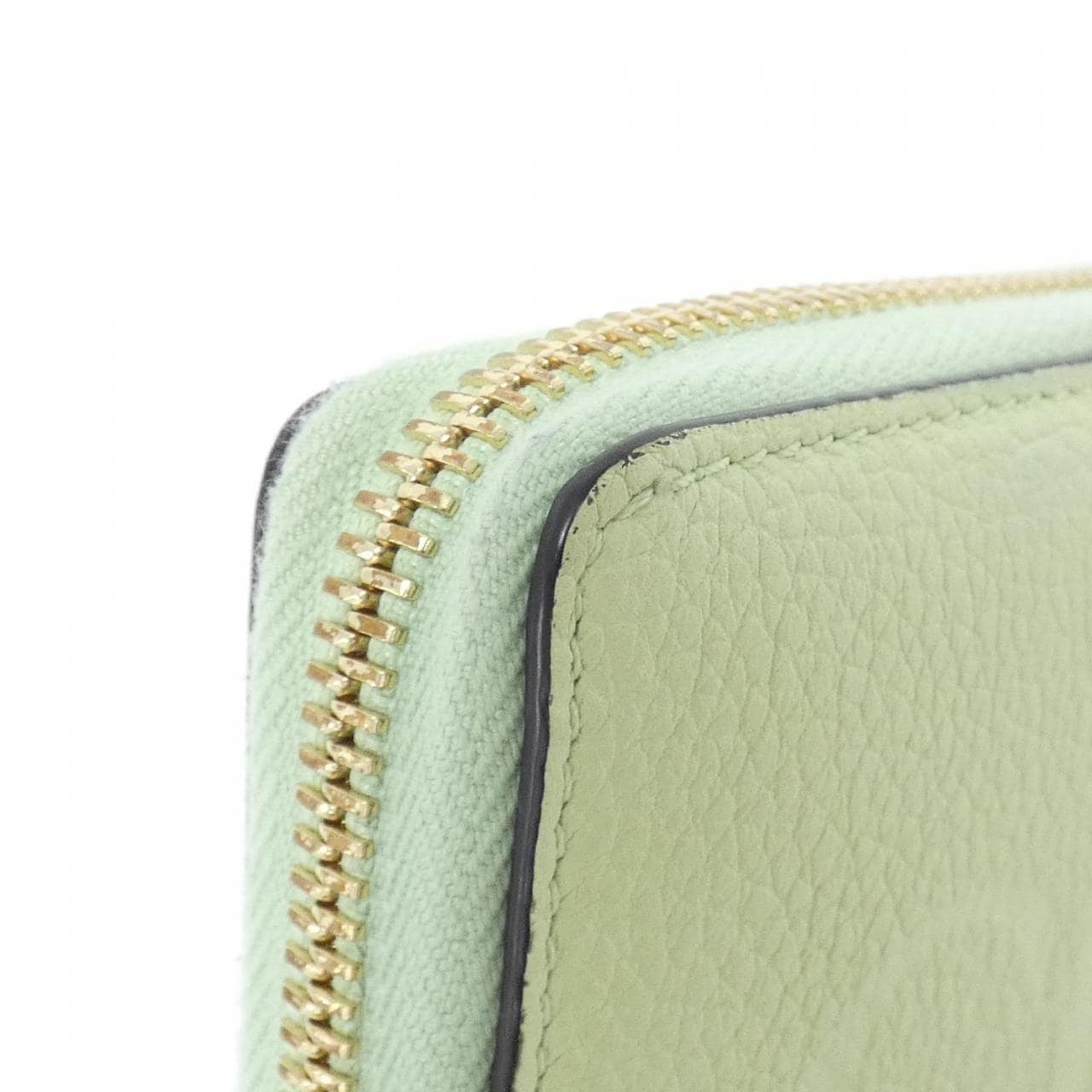 Gucci 658691 0E8IG钱包
