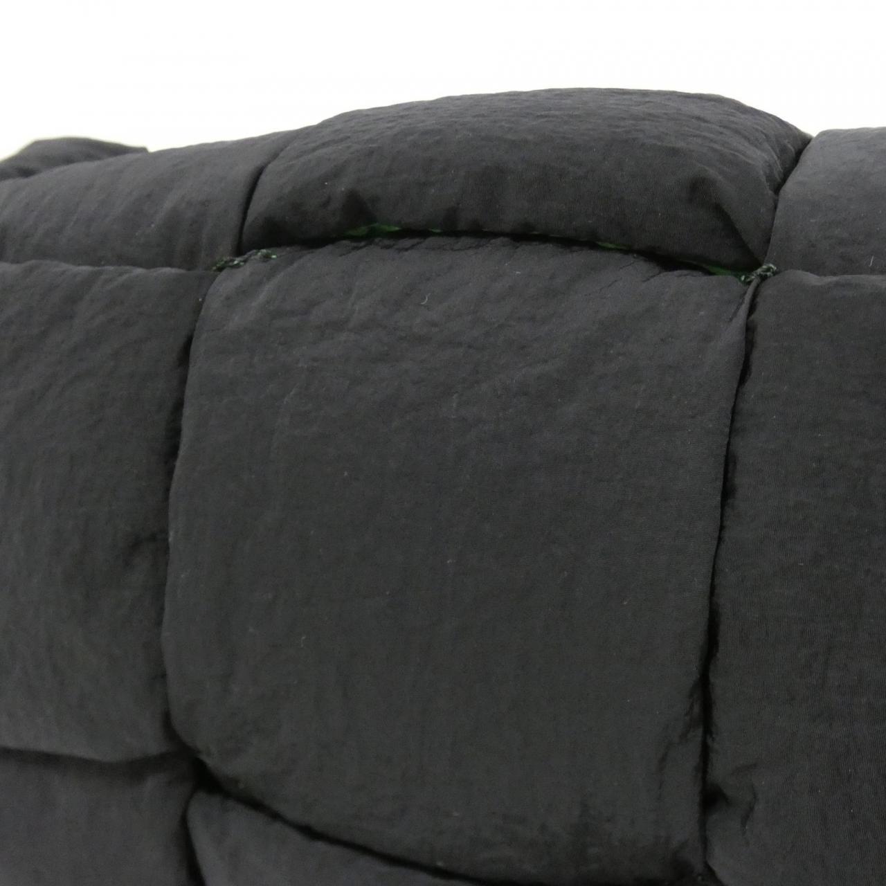 ボッテガヴェネタ 705579 V2B01 ショルダーバッグ