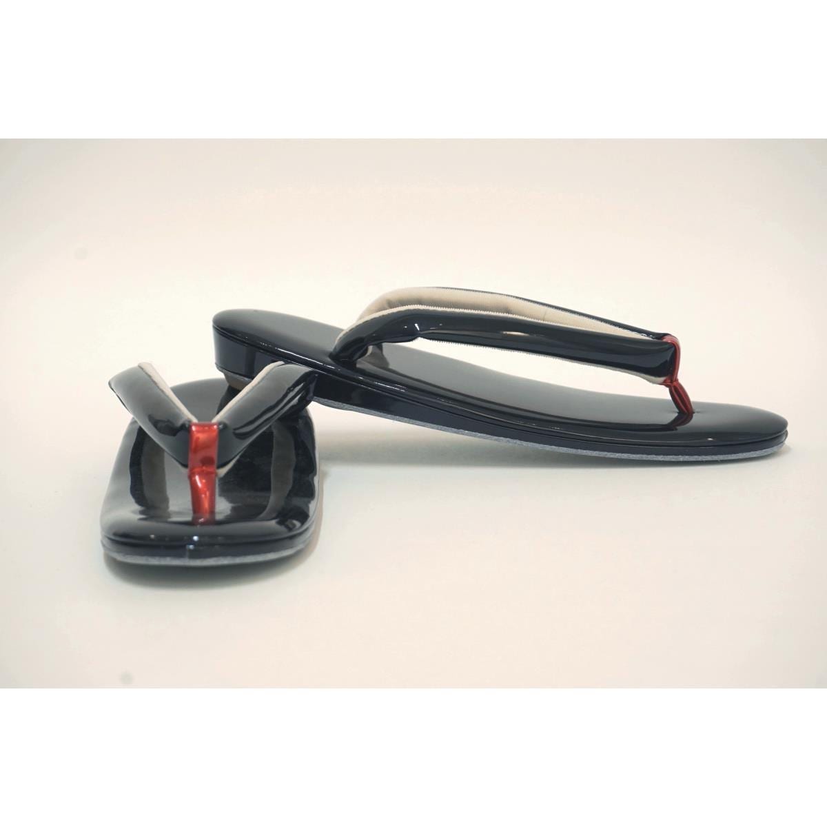 【新品】女草履　直付け草履　Ｍサイズ