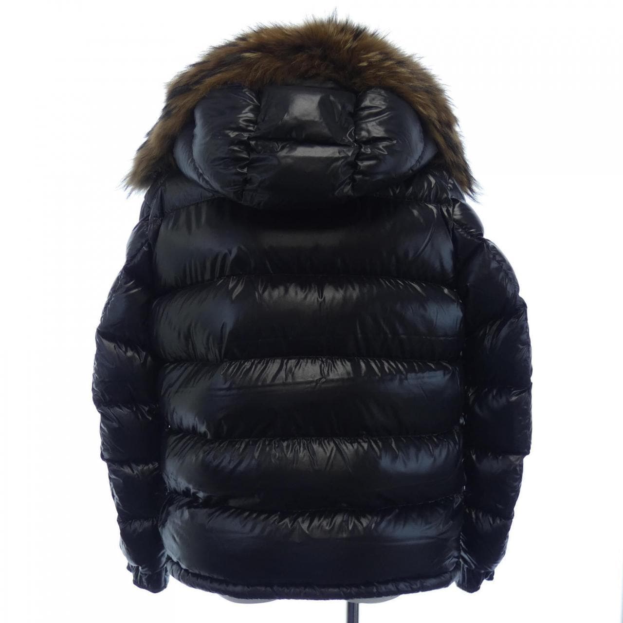 モンクレール MONCLER ダウンジャケット
